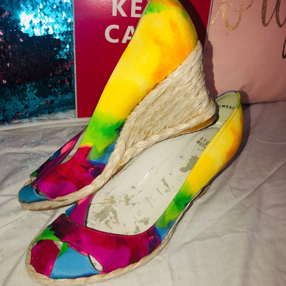 Floral wedges